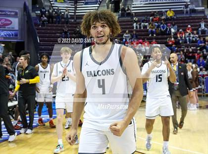 Thumbnail 1 in Staley vs Kickapoo (MSHSAA Class 6 Championship) photogallery.