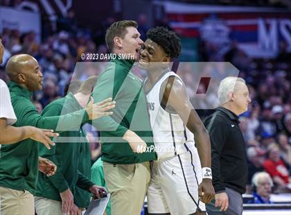 Thumbnail 1 in Staley vs Kickapoo (MSHSAA Class 6 Championship) photogallery.