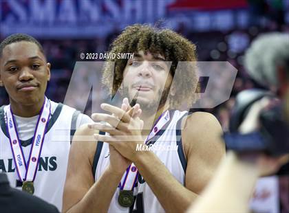 Thumbnail 1 in Staley vs Kickapoo (MSHSAA Class 6 Championship) photogallery.