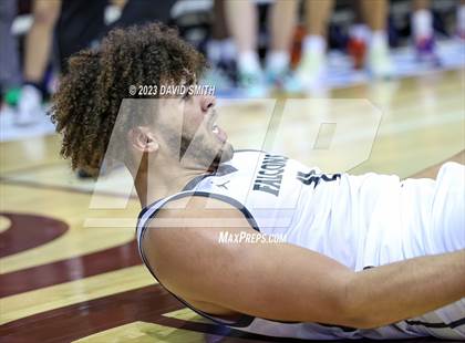 Thumbnail 1 in Staley vs Kickapoo (MSHSAA Class 6 Championship) photogallery.