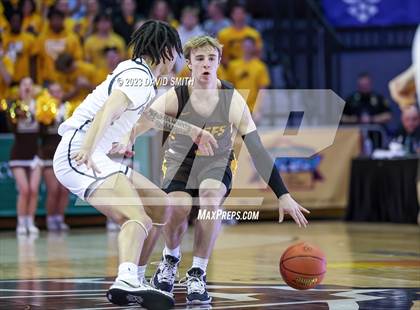 Thumbnail 2 in Staley vs Kickapoo (MSHSAA Class 6 Championship) photogallery.