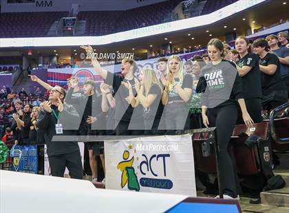 Thumbnail 1 in Staley vs Kickapoo (MSHSAA Class 6 Championship) photogallery.