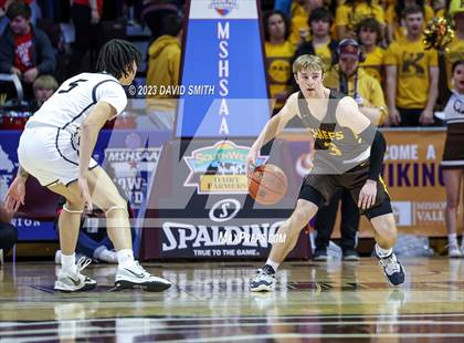 Thumbnail 1 in Staley vs Kickapoo (MSHSAA Class 6 Championship) photogallery.