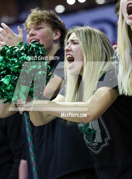 Thumbnail 2 in Staley vs Kickapoo (MSHSAA Class 6 Championship) photogallery.