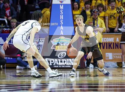 Thumbnail 3 in Staley vs Kickapoo (MSHSAA Class 6 Championship) photogallery.