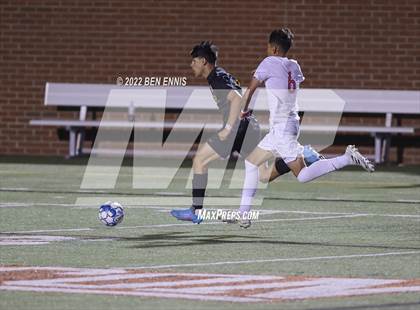 Thumbnail 3 in Lassiter vs Dalton (GHSA 6A Championship) photogallery.