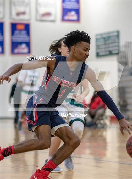 Thumbnail 3 in Grassfield @ Hickory photogallery.