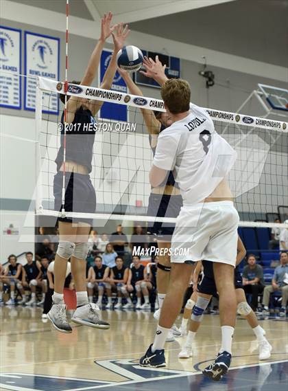 Thumbnail 3 in Corona Del Mar vs. Loyola (CIF SS D1 Final) photogallery.