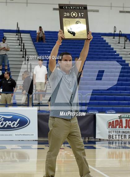 Thumbnail 1 in Corona Del Mar vs. Loyola (CIF SS D1 Final) photogallery.