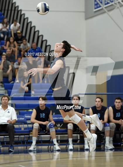 Thumbnail 3 in Corona Del Mar vs. Loyola (CIF SS D1 Final) photogallery.