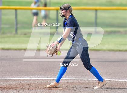 Thumbnail 1 in Newkirk @ Pawnee photogallery.