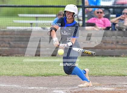 Thumbnail 2 in Newkirk @ Pawnee photogallery.