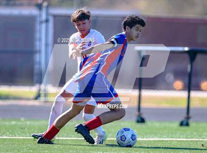 Thumbnail 3 in Grand Oaks @ Oak Ridge (Battle of the Oaks) photogallery.