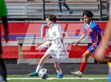 Thumbnail 2 in Grand Oaks @ Oak Ridge (Battle of the Oaks) photogallery.