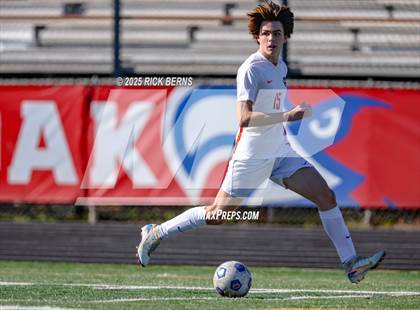 Thumbnail 3 in Grand Oaks @ Oak Ridge (Battle of the Oaks) photogallery.