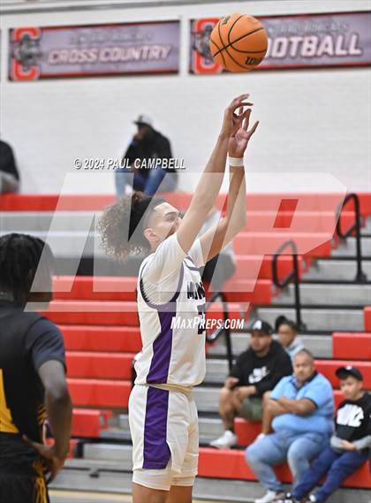 Thumbnail 2 in Maryvale vs Valley Vista (Phoenix Union Coyote Classic) photogallery.