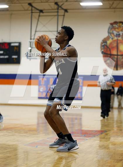 Thumbnail 3 in Chilton County vs. Helena photogallery.