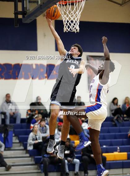 Thumbnail 1 in Chilton County vs. Helena photogallery.