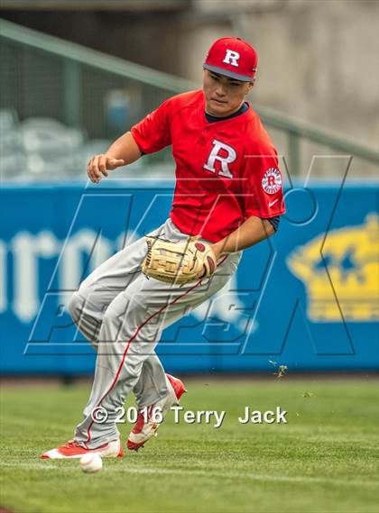 Thumbnail 2 in Ocean View vs. Redondo Union photogallery.
