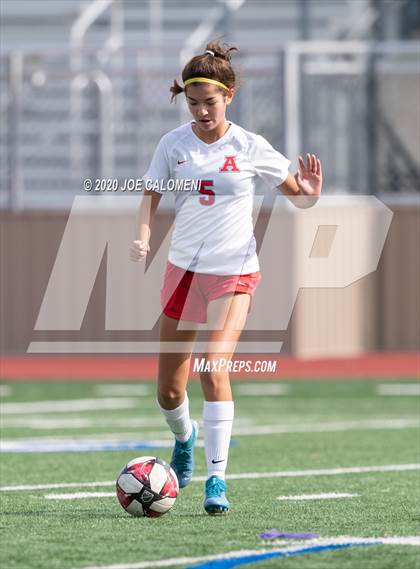 Thumbnail 3 in Lee [Robert E.] vs Antonian Prep (NEISD Soccer Showcase) photogallery.