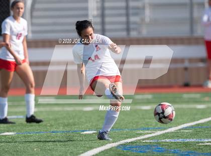 Thumbnail 1 in Lee [Robert E.] vs Antonian Prep (NEISD Soccer Showcase) photogallery.