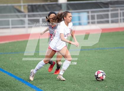 Thumbnail 3 in Lee [Robert E.] vs Antonian Prep (NEISD Soccer Showcase) photogallery.