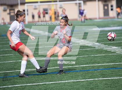 Thumbnail 1 in Lee [Robert E.] vs Antonian Prep (NEISD Soccer Showcase) photogallery.