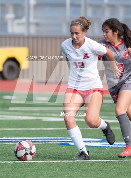 Thumbnail 2 in Lee [Robert E.] vs Antonian Prep (NEISD Soccer Showcase) photogallery.