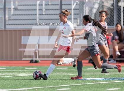 Thumbnail 3 in Lee [Robert E.] vs Antonian Prep (NEISD Soccer Showcase) photogallery.