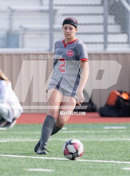 Thumbnail 3 in Lee [Robert E.] vs Antonian Prep (NEISD Soccer Showcase) photogallery.