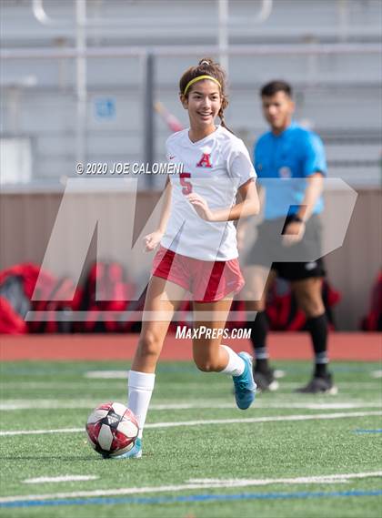 Thumbnail 1 in Lee [Robert E.] vs Antonian Prep (NEISD Soccer Showcase) photogallery.