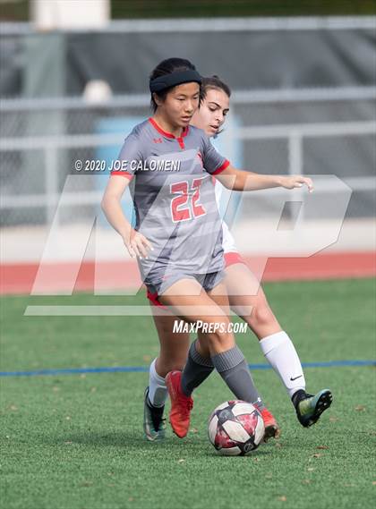 Thumbnail 1 in Lee [Robert E.] vs Antonian Prep (NEISD Soccer Showcase) photogallery.