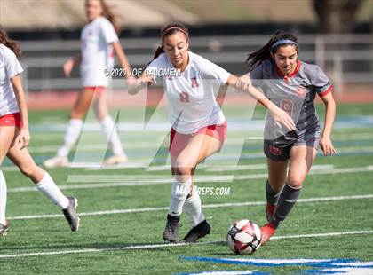 Thumbnail 3 in Lee [Robert E.] vs Antonian Prep (NEISD Soccer Showcase) photogallery.