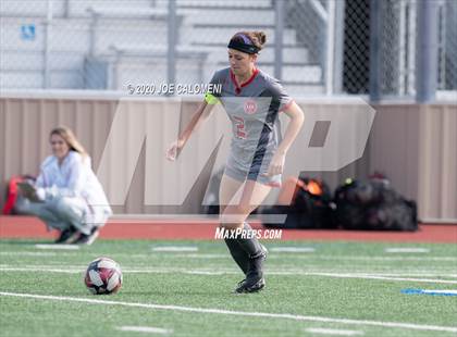 Thumbnail 3 in Lee [Robert E.] vs Antonian Prep (NEISD Soccer Showcase) photogallery.