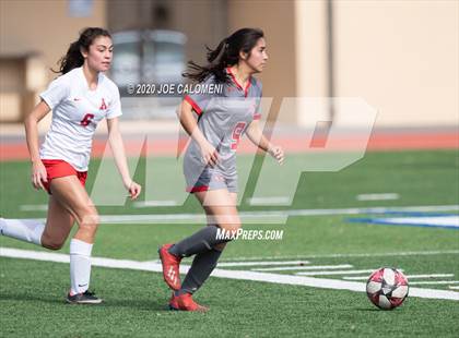 Thumbnail 2 in Lee [Robert E.] vs Antonian Prep (NEISD Soccer Showcase) photogallery.