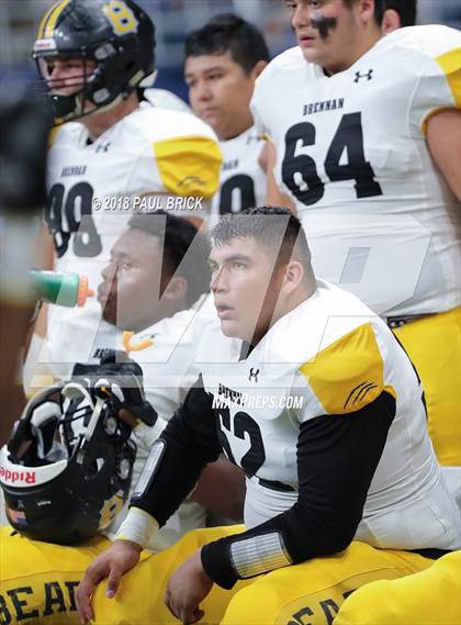 Thumbnail 1 in Westlake vs SA Brennan (UIL 6A Area Playoff) photogallery.