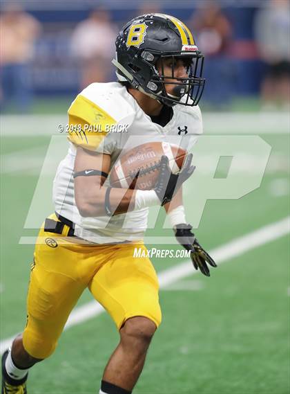 Thumbnail 3 in Westlake vs SA Brennan (UIL 6A Area Playoff) photogallery.