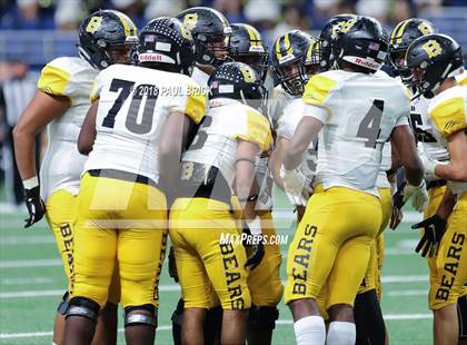 Thumbnail 3 in Westlake vs SA Brennan (UIL 6A Area Playoff) photogallery.