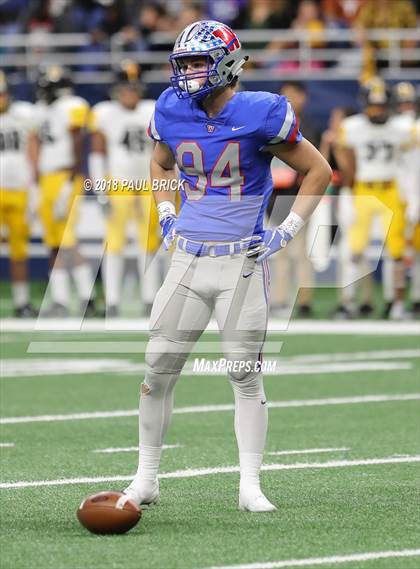 Thumbnail 3 in Westlake vs SA Brennan (UIL 6A Area Playoff) photogallery.