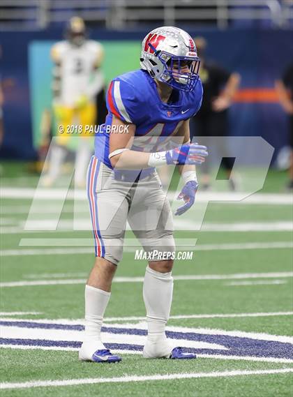Thumbnail 1 in Westlake vs SA Brennan (UIL 6A Area Playoff) photogallery.