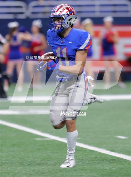 Thumbnail 3 in Westlake vs SA Brennan (UIL 6A Area Playoff) photogallery.