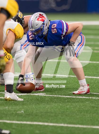 Thumbnail 2 in Westlake vs SA Brennan (UIL 6A Area Playoff) photogallery.