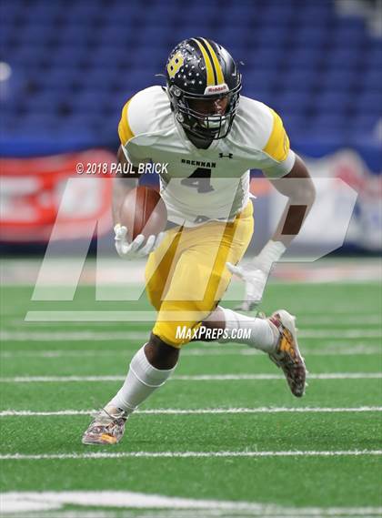 Thumbnail 3 in Westlake vs SA Brennan (UIL 6A Area Playoff) photogallery.