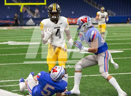 Thumbnail 2 in Westlake vs SA Brennan (UIL 6A Area Playoff) photogallery.