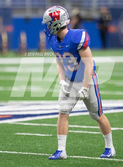 Thumbnail 2 in Westlake vs SA Brennan (UIL 6A Area Playoff) photogallery.