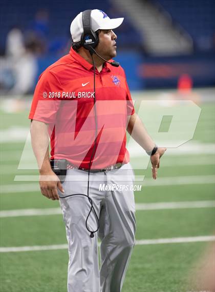 Thumbnail 1 in Westlake vs SA Brennan (UIL 6A Area Playoff) photogallery.