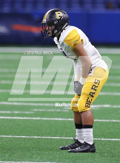 Thumbnail 1 in Westlake vs SA Brennan (UIL 6A Area Playoff) photogallery.