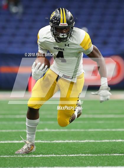 Thumbnail 1 in Westlake vs SA Brennan (UIL 6A Area Playoff) photogallery.