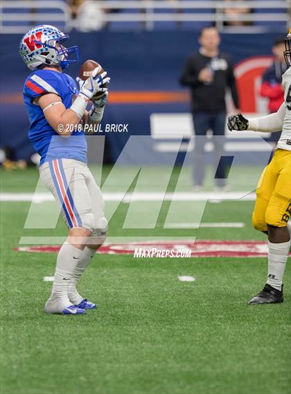 Thumbnail 1 in Westlake vs SA Brennan (UIL 6A Area Playoff) photogallery.