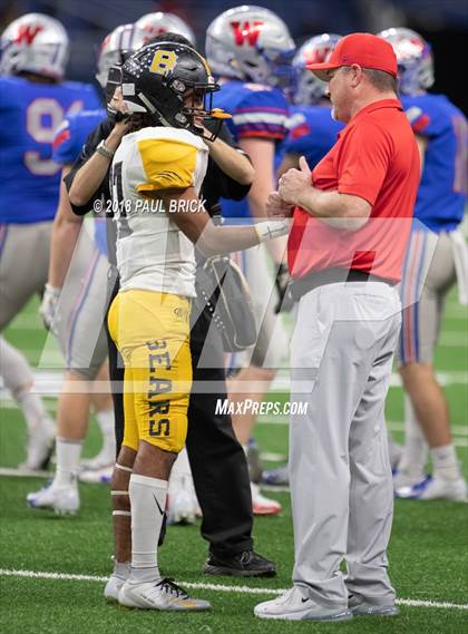 Thumbnail 3 in Westlake vs SA Brennan (UIL 6A Area Playoff) photogallery.